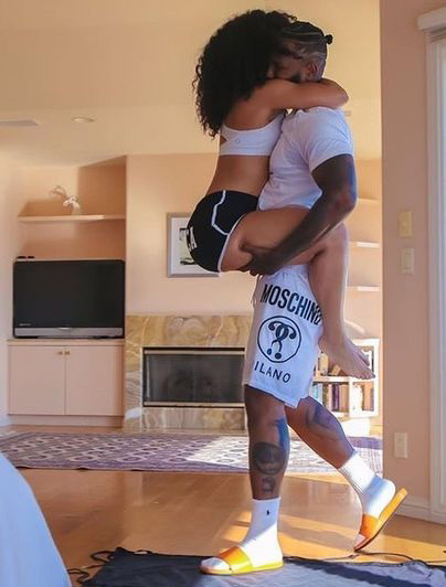 afrosimtricsimmer: Random Couple Posepack Here I am with my first posepack! It may