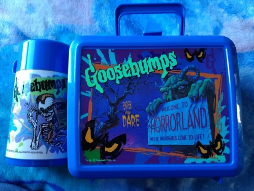90s-2000sgirl:  Some of my old Lunchboxes, Thermos, and plates.