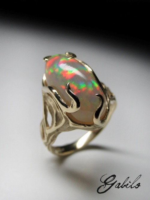 sosuperawesome: Rings Gabilo on Etsy See our #Etsy or #Rings tags