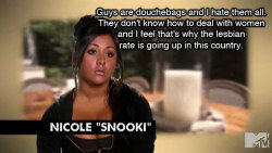 onlinewifey:  snooki lays down the facts   So stupid