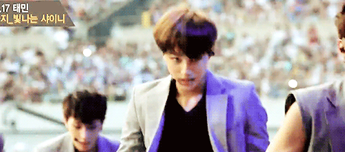 xingblingmi:  sorry babe, can’t get rid of those bangs 
