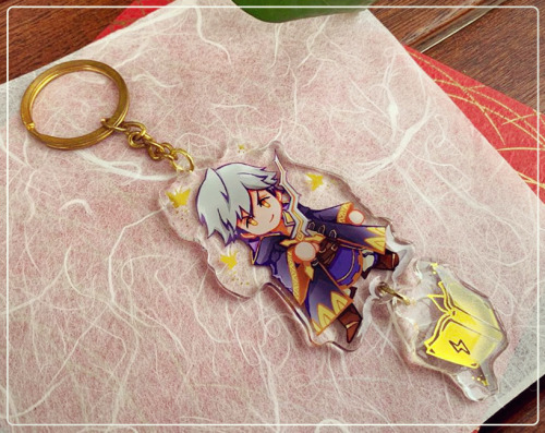 Made some FE awakening charms with my sister @hashagi and they’re finally up on our store!! <3 Th