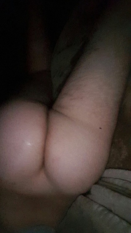 mygaycowboylife:  17bsheaffer:  Got horny tonight and just felt like showing off  Just thought I’d repost some of MY old pics 
