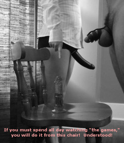 wyliedubrovna:  With Football season upon us, it would be a good idea for all of the hotwife’s to consider this….