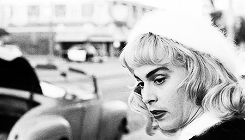 fionagoddess:Film Meme : (5/10) Movies - Ed Wood (1994) ~ Dir.: Tim Burton I’m all man. I even fough