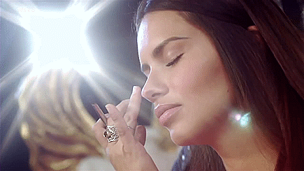 VS Gifs VS