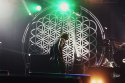 gravespitter:  BMTH/St Pete by Anastasia Autumn on Flickr.
