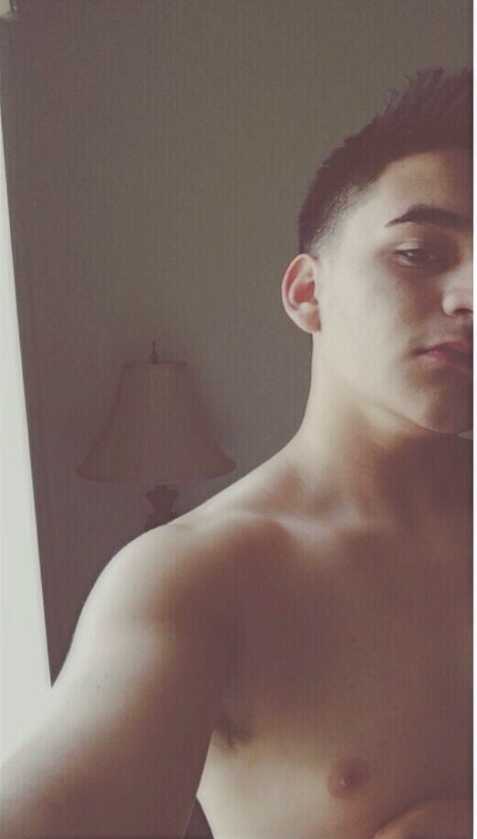 This is 18 y/o Luis for your viewing pleasure.  Thanks Luis!  Please send more.