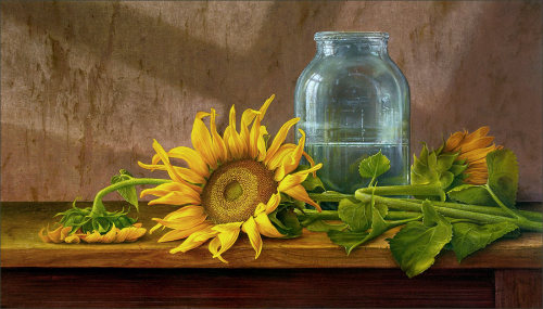 “Sunflowers” by Manfred W. Juergens(Artist’s website)