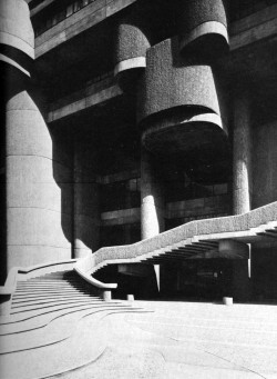 fuckyeahbrutalism:  Government Service Center, Boston, Massachusetts, 1964-72(Paul Rudolph, coordinating architect)