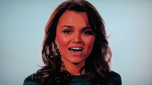 danceyrselfclean:Samantha Barks stole the whole Les Mis performance…that is all. 