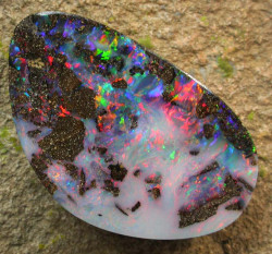 crystallinedaydream:  boulder opal, Australia