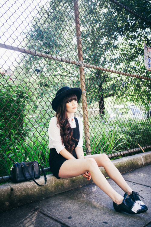 the-streetstyle:  Hearts and spades.via jaglever adult photos