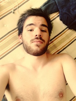 beardsftw:  owloftheforest:  I figured a topless Tuesday was long over due.  [[ Follow BeardsFTW! ]] 