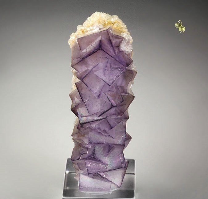 geologypage:  Fluorite stalactite, Calcite | #Geology #GeologyPage #Mineral  Locality: