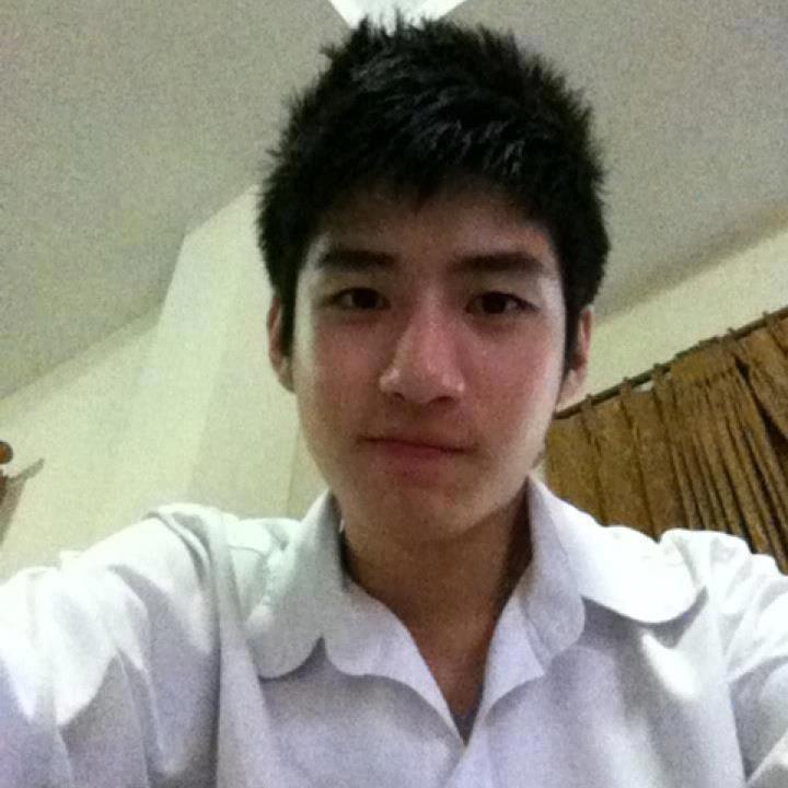 asianboy-collection:  Thailand University Cute Boys !!  Pic 1 : Kan - Agricultural,