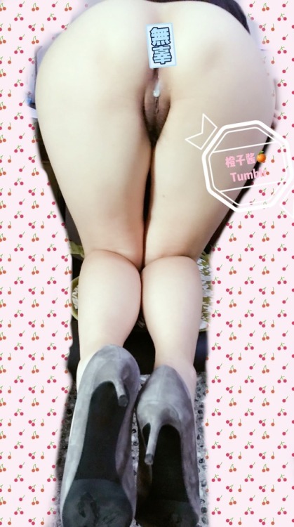 secrettolife: 肉穴被主人的精液填满了 （感觉那时候还肉肉的）
