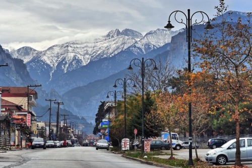 gemsofgreece:View to Mount Olympus from Litóchoro, Greece  The creator of Lore Olympus should take a