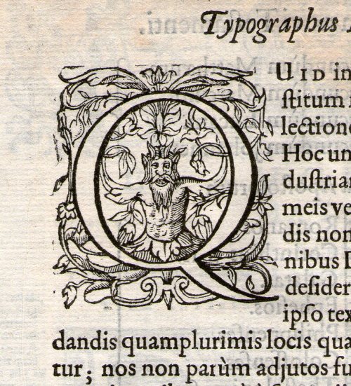 Illustrated initial letter from a latin new testament printed in london 1592421 years ago during the