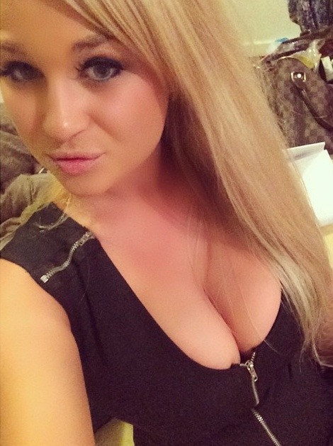Instaboobsnbutts