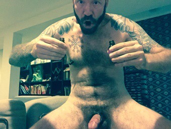 pigbrotherhood: poppersniff:  sweatboy30:  thepenispledge:  Double. Barrel. Poppers and dick. http:/