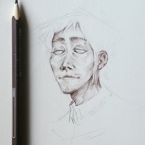 fliesvomitgreeneyes:A gentle pencil coloured Stu, and the process of which he came to be. :)i’m scre