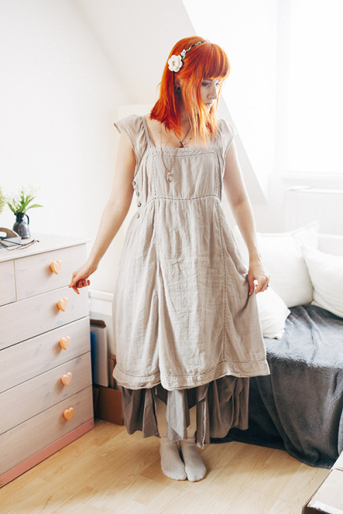 sailorren:  I put some simple and comfy outfit together. （＾ω＾） Everything is thrifted (skirt i