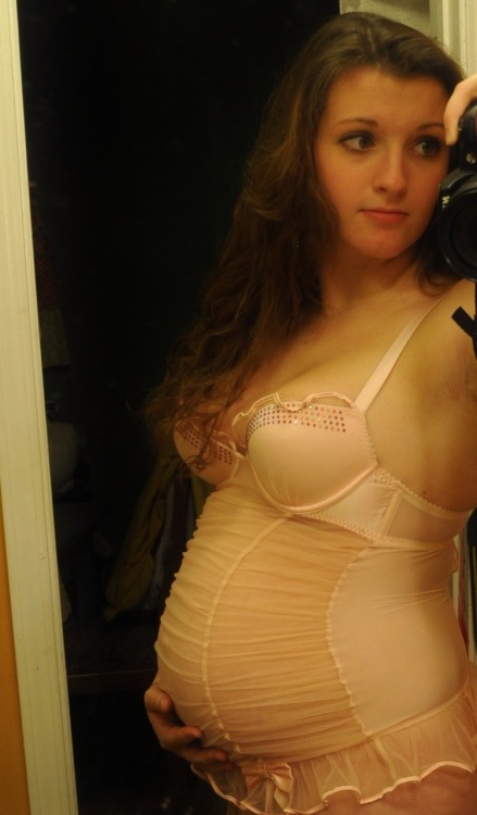 The world needs more pregnant ladies in lingerie. Anon submissions or shoutouts welcome @ 