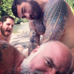 housebearsofatlanta:  earthtogreg:  Weekend @zerocub naked birthday times with @lionsatbay @gingabreadking   Hottest guys ! Greg … Woof!