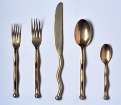 vuls:  Dinner Fork from a 5 Piece Place Setting,