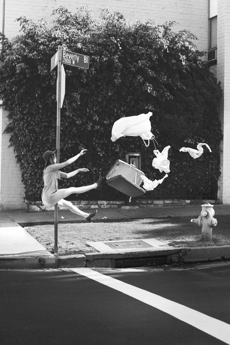 art-tension:   					 					 									 			 			   	 		 						 							 					Defying gravity