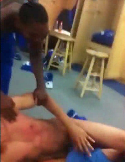 extranoboys:  dachocolatefactory:  nutjobb:  Basketball player Anthony Davis naked in the locker room’  (via TumbleOn)  - they lowkey play naked  Follow me - http://extranoboys.tumblr.com/