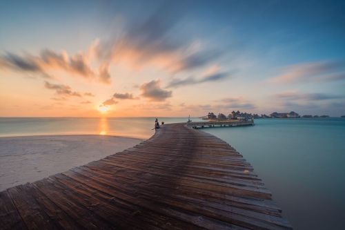 Sunset views from of the most beautiful resorts on the Maldives. #sonevajani #sonya7riv #sonyalphasc
