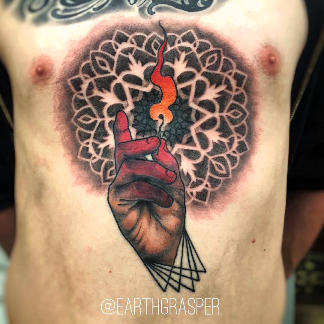 electrictattoos:  earthgrasper:  Match fight!!!! (Hand is healed)     Jonathan Penchoff