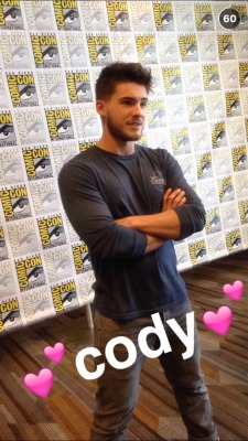 lil-d-spray:  I’m not ready for comic con