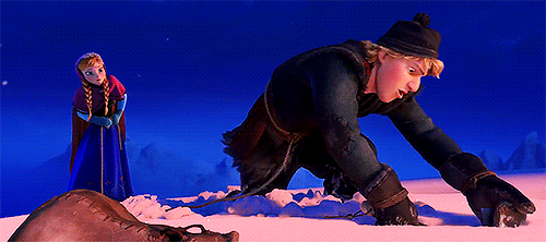 little-bit-of-a-fixer-upper:  trollprinceofmyheart: What are you doing? Building