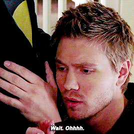 leytongifs:    leyton in every episode: 6x20 - i would for you