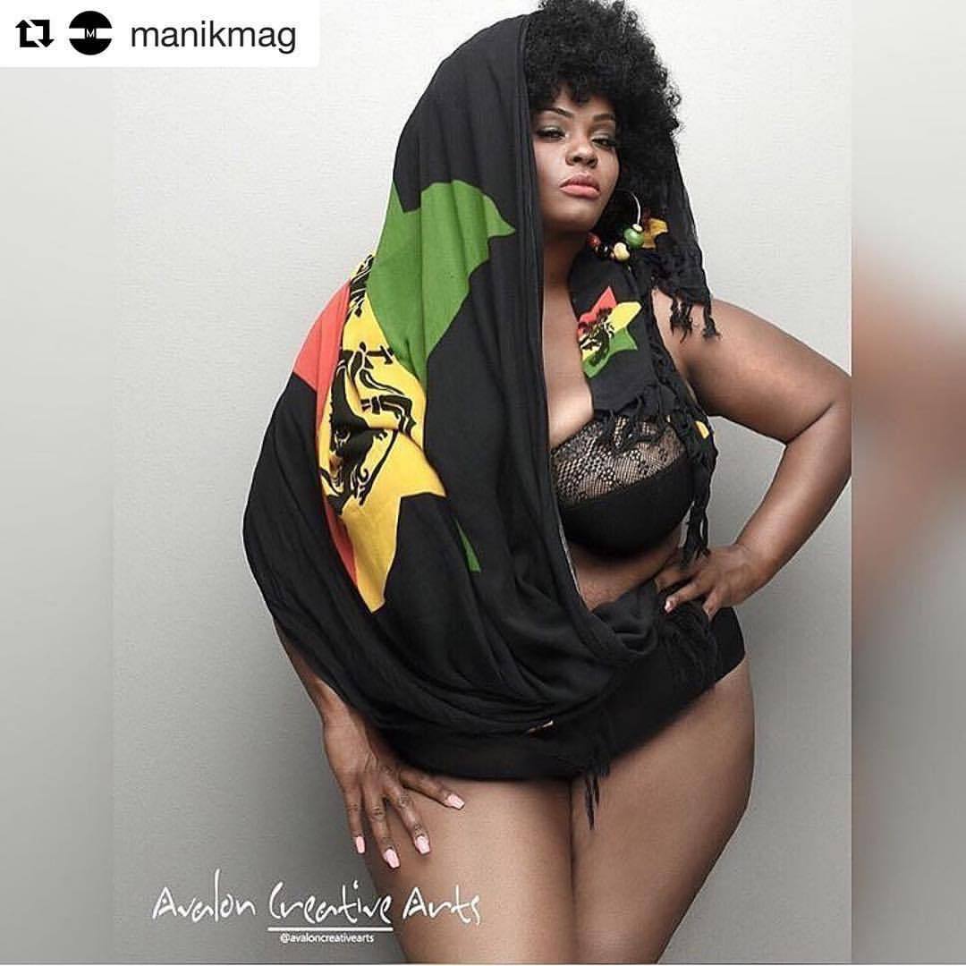 #Repost @avaloncreativearts ・・・ Much love to Manik Magazine for recognizing