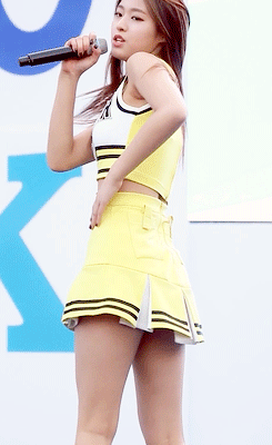 hakaiou:  AOA (Seolhyun Fancam)Mini Skirt
