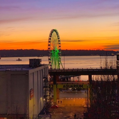 A fine evening by the Seattle waterfront. (at Waterfront Piers)
https://www.instagram.com/p/BsjmaW5FtUL/?utm_source=ig_tumblr_share&igshid=1c28mutet1vcu