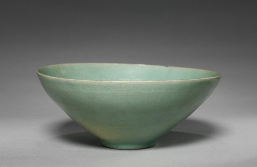 cma-korean-art: Bowl with Flowering Vines Design in Relief, 1100s-1200s, Cleveland Museum of Art: Ko