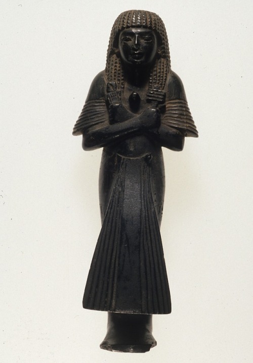 Serpentinite ushabti of a man named Meryre, shown with a ba-bird on his chest.  Artist unknown; ca. 