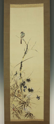 yama-bato:  https://picclick.com/%E6%8E%9B%E8%BB%B81967-JAPANESE-HANGING-SCROLL-Bird-and-Flowers-362511220360.html