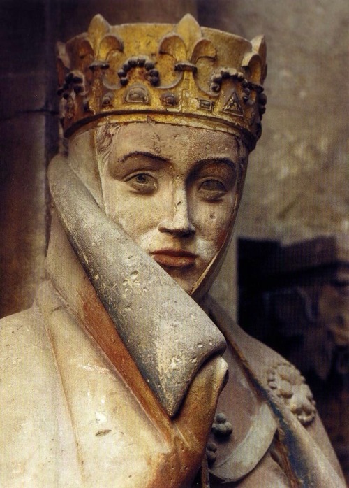 Uta, statue in the west choir, Naumburg Catehdral, Germany ca 1249-1255