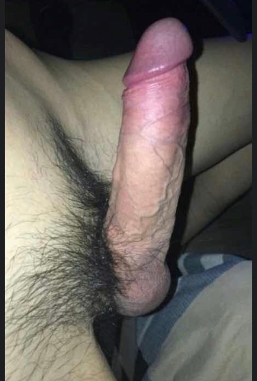 bryan178: Singapore guy looking fun at JB area