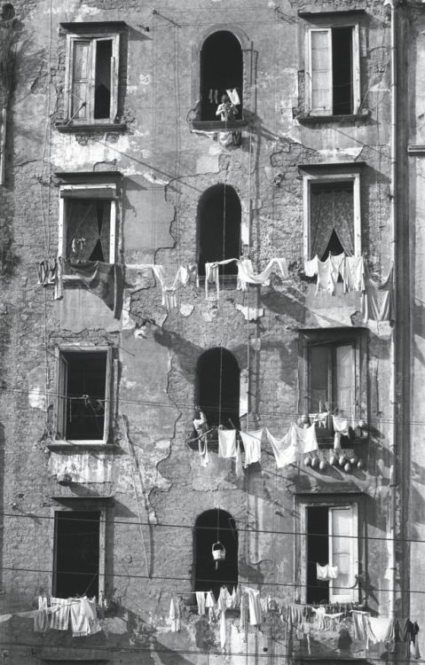 poetryconcrete:photography by Herbert List, 1959, in Naples, Italy.