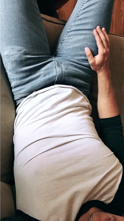 eastcoastbr0:Hanging out