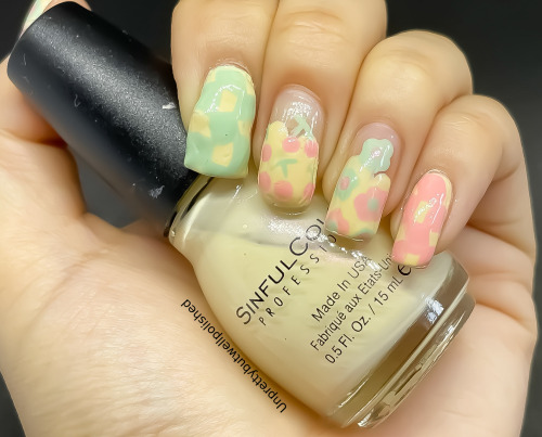 SOFT PASTEL ~For this nail art, I went for something simple with checked, cherries and flowers.Polis