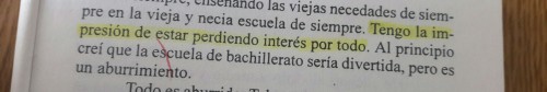 escondida-entre-los-libros:  Pregúntale a Alicia 