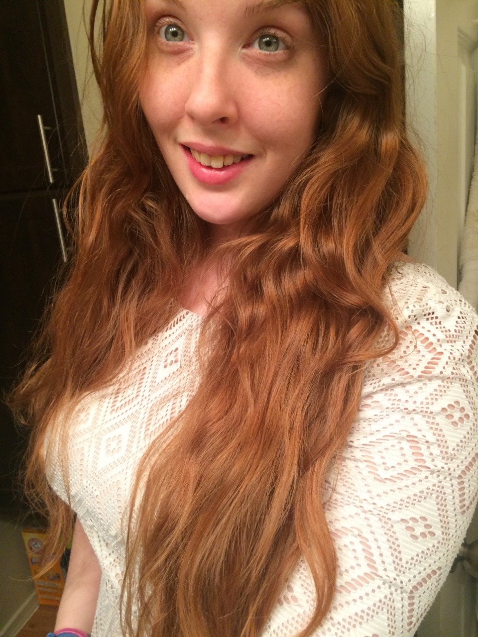 ero-hime:  Waiting for my lasagna to bake  Go follow this beauty